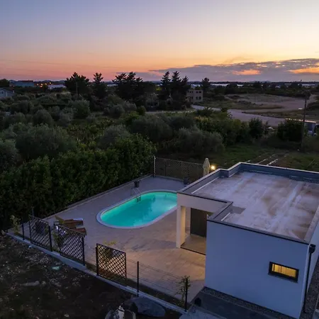 Akadia Holiday - Heated Pool * Zadar